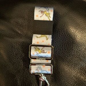 Harvey’s Disney Peter Pan 4P crossbody strap